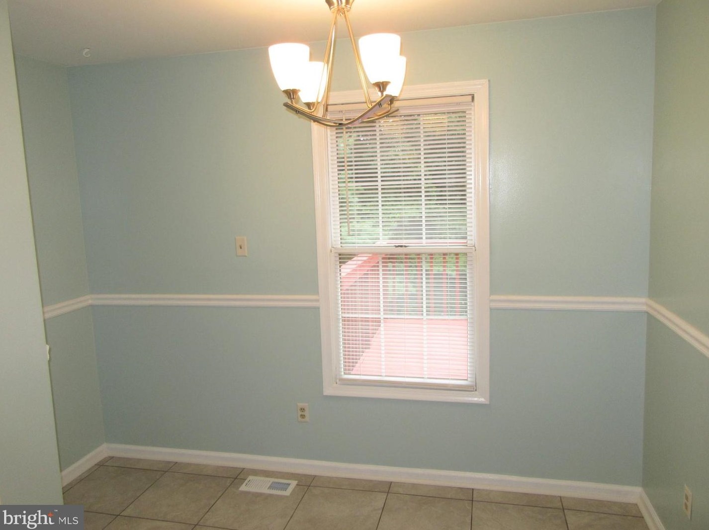 116 Attic Ct, Wilmington DE  19808-1139 exterior