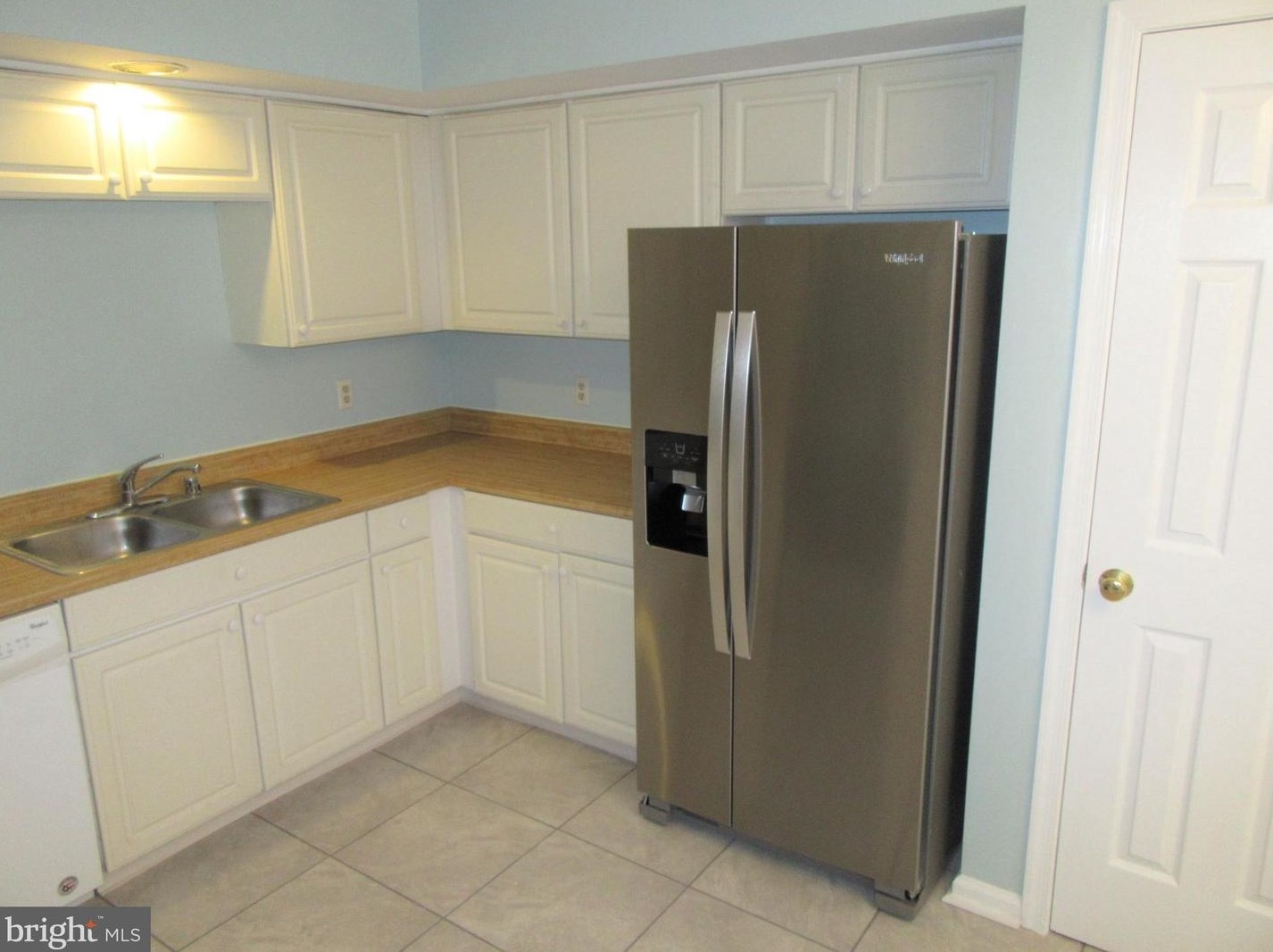 116 Attic Ct, Wilmington, DE 19808