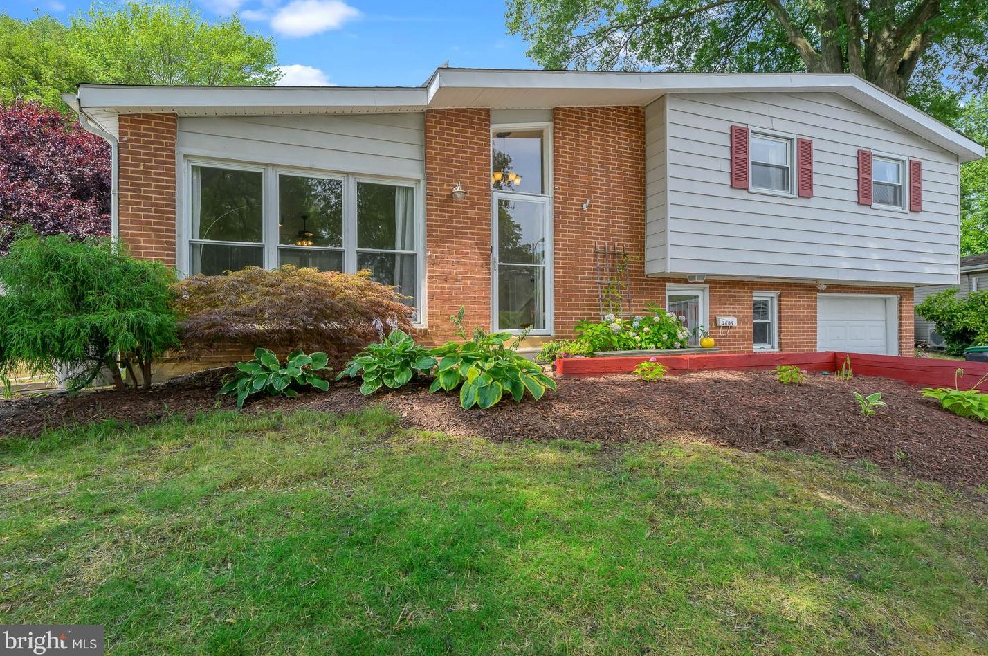 2409 Twist Ln, Wilmington, DE 19808