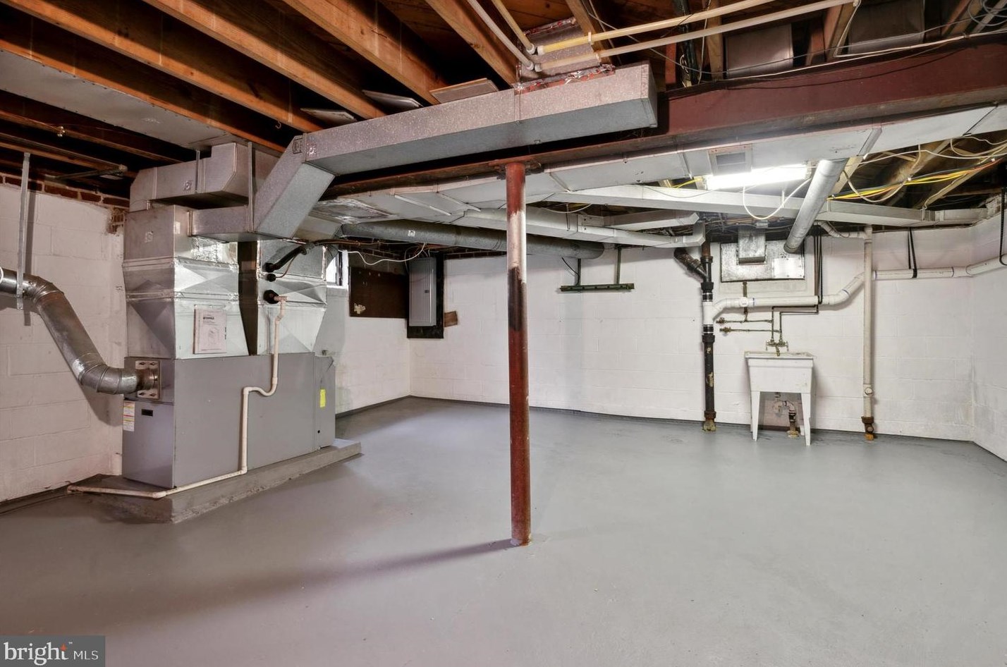 1545 Seton Dr, Wilmington DE  19809-2238 exterior