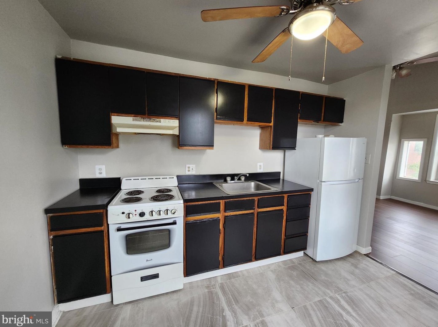 201 N Broom St #3, Wilmington, DE 19805
