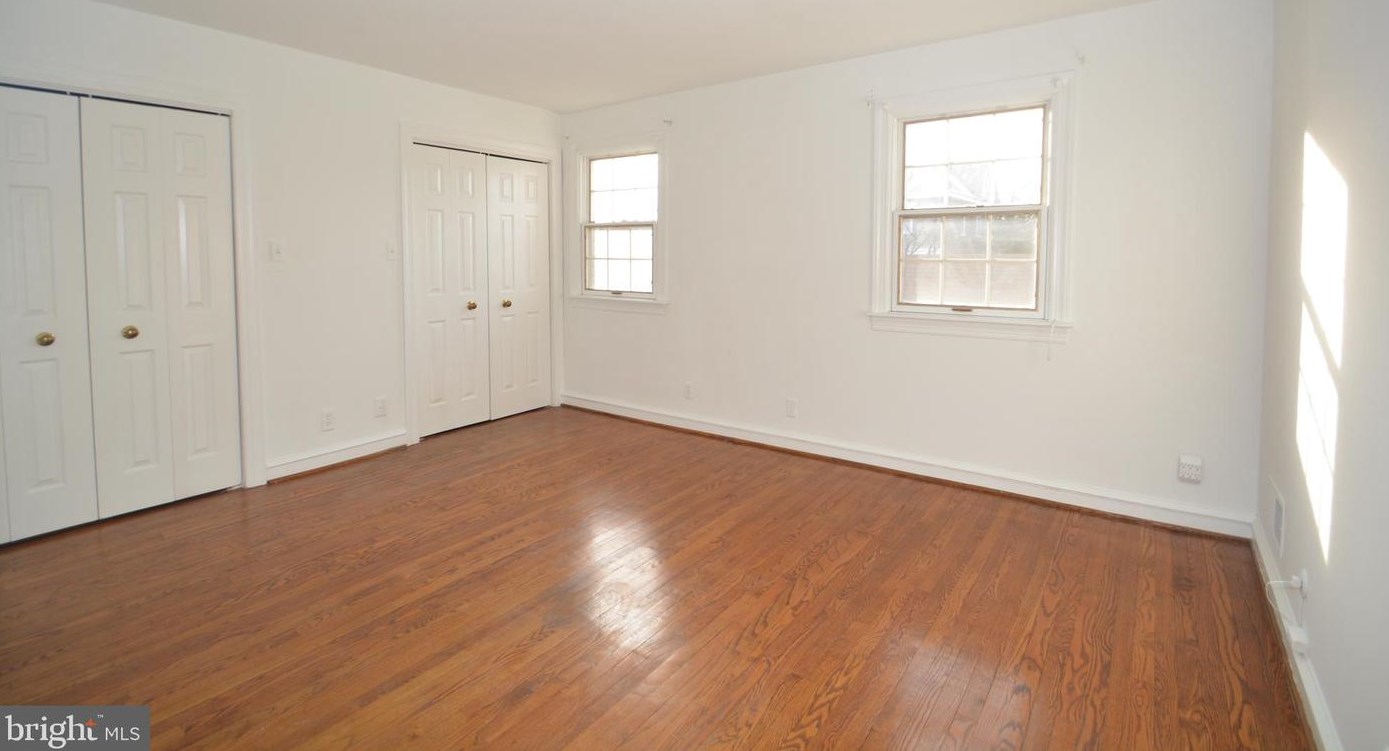 1133 Broom St, Wilmington DE  19806-4314 exterior