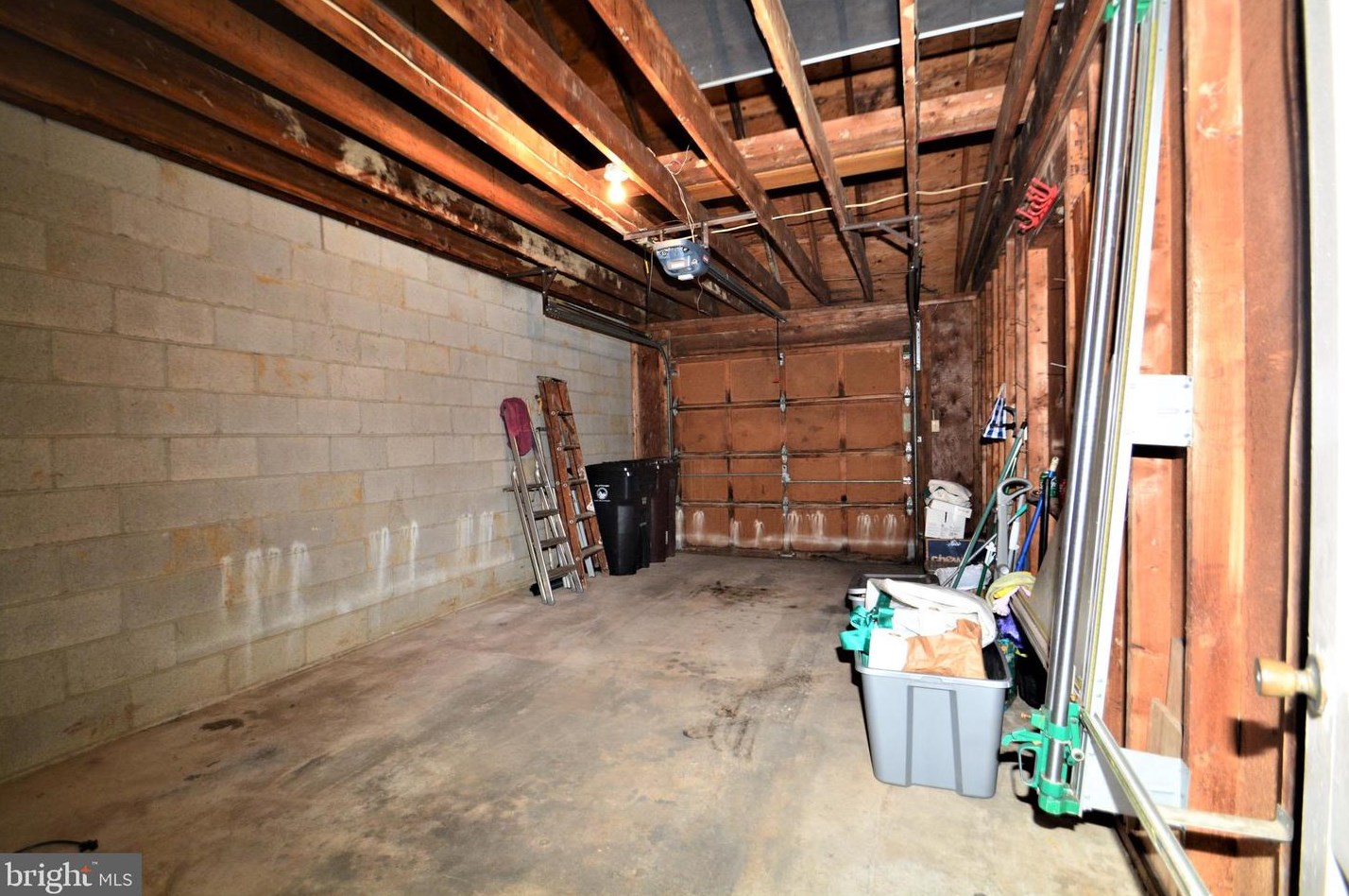 1133 Broom St, Wilmington DE  19806-4314 exterior