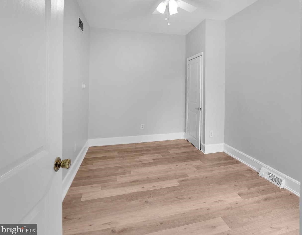 239 N Broom St, Wilmington, DE 19805