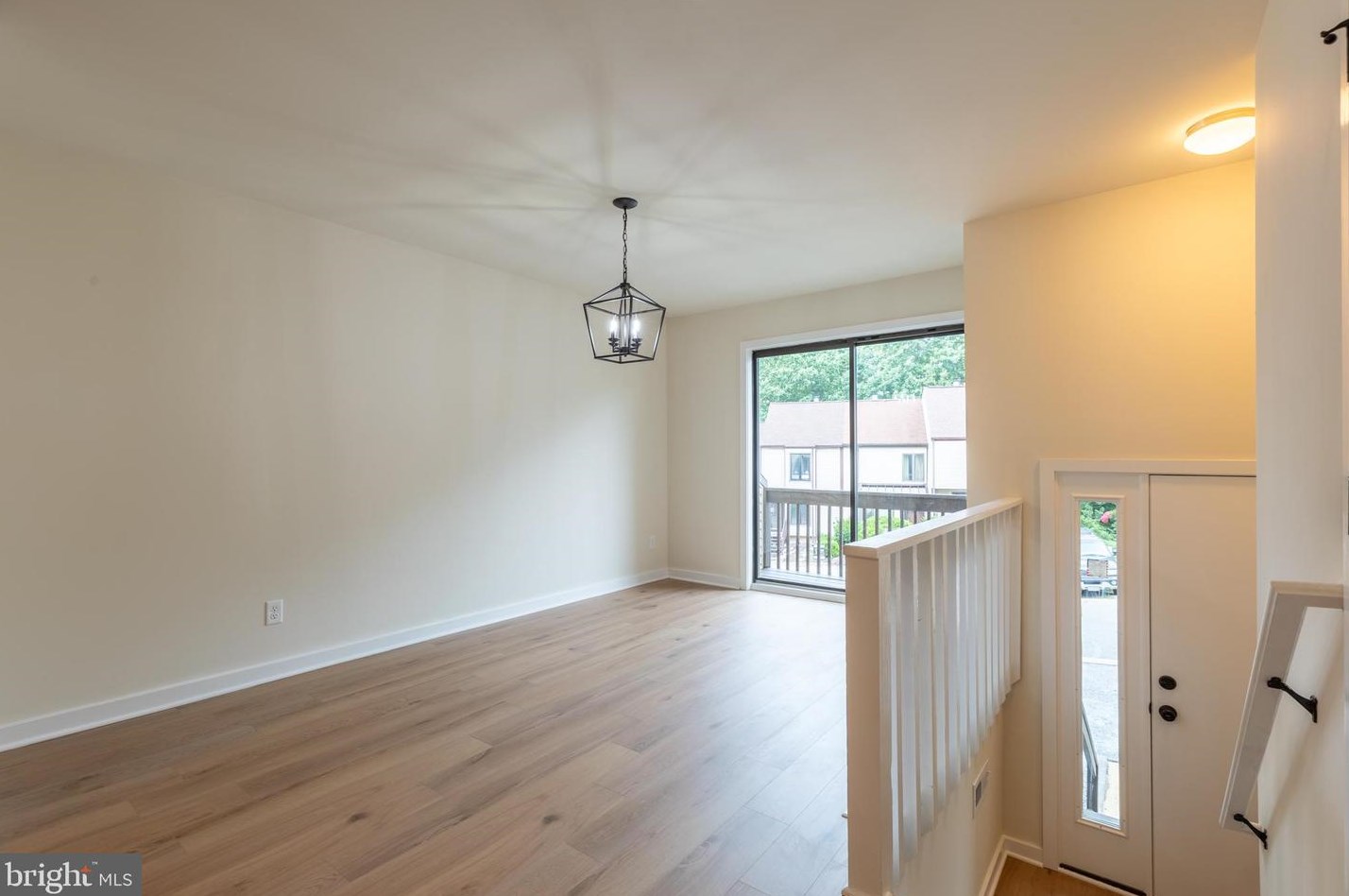 3221 Champions Dr, Wilmington, DE 19808
