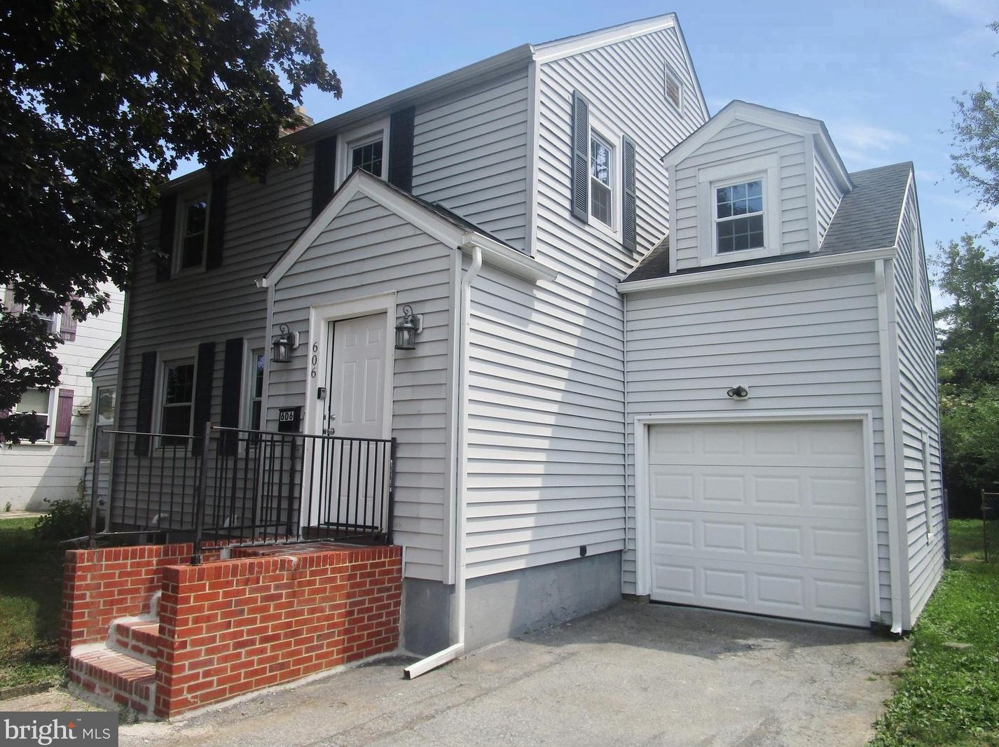 606 Boxwood Rd, Wilmington, DE 19804
