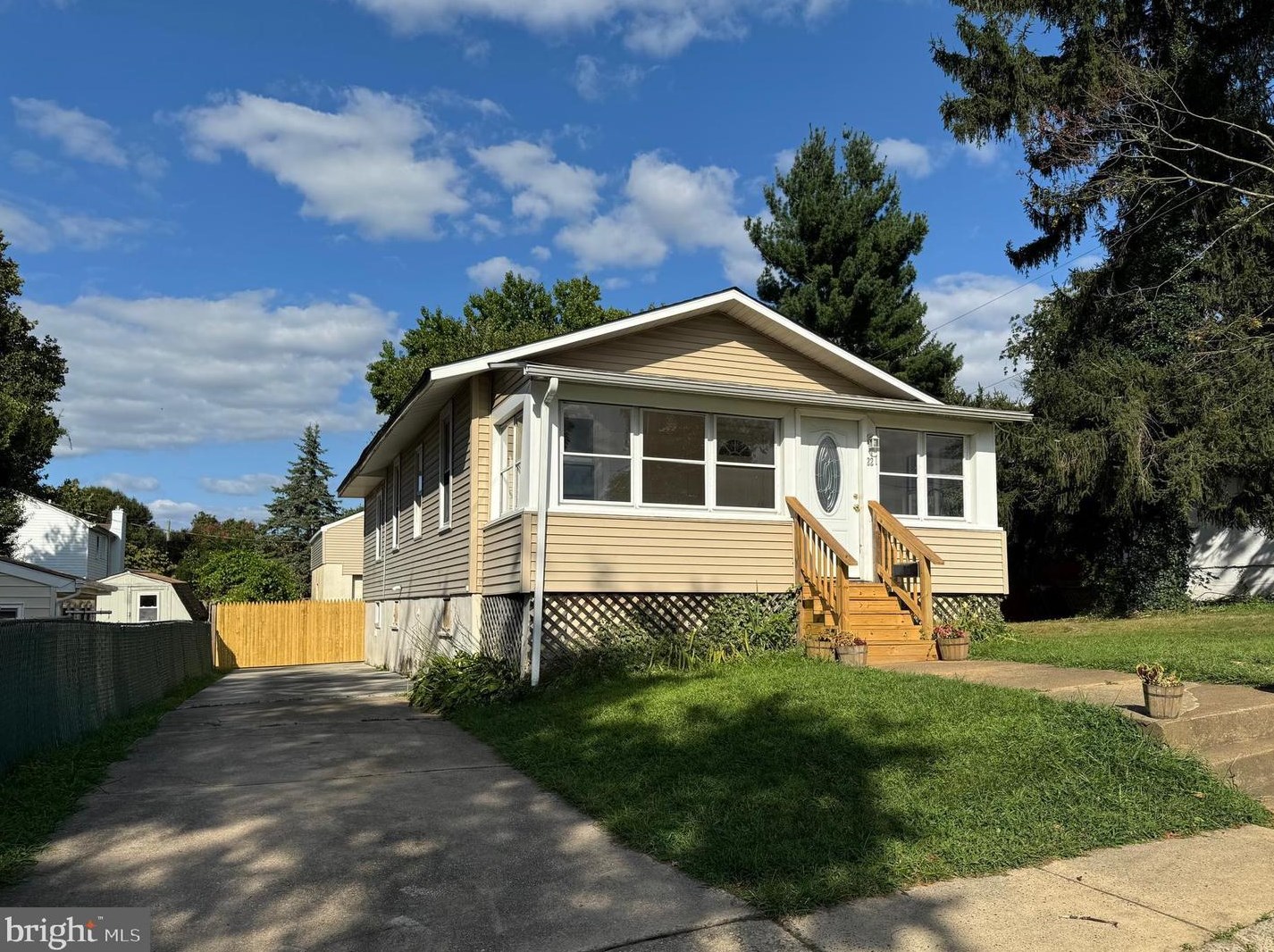 22 Maryland Ave, Wilmington, DE 19804