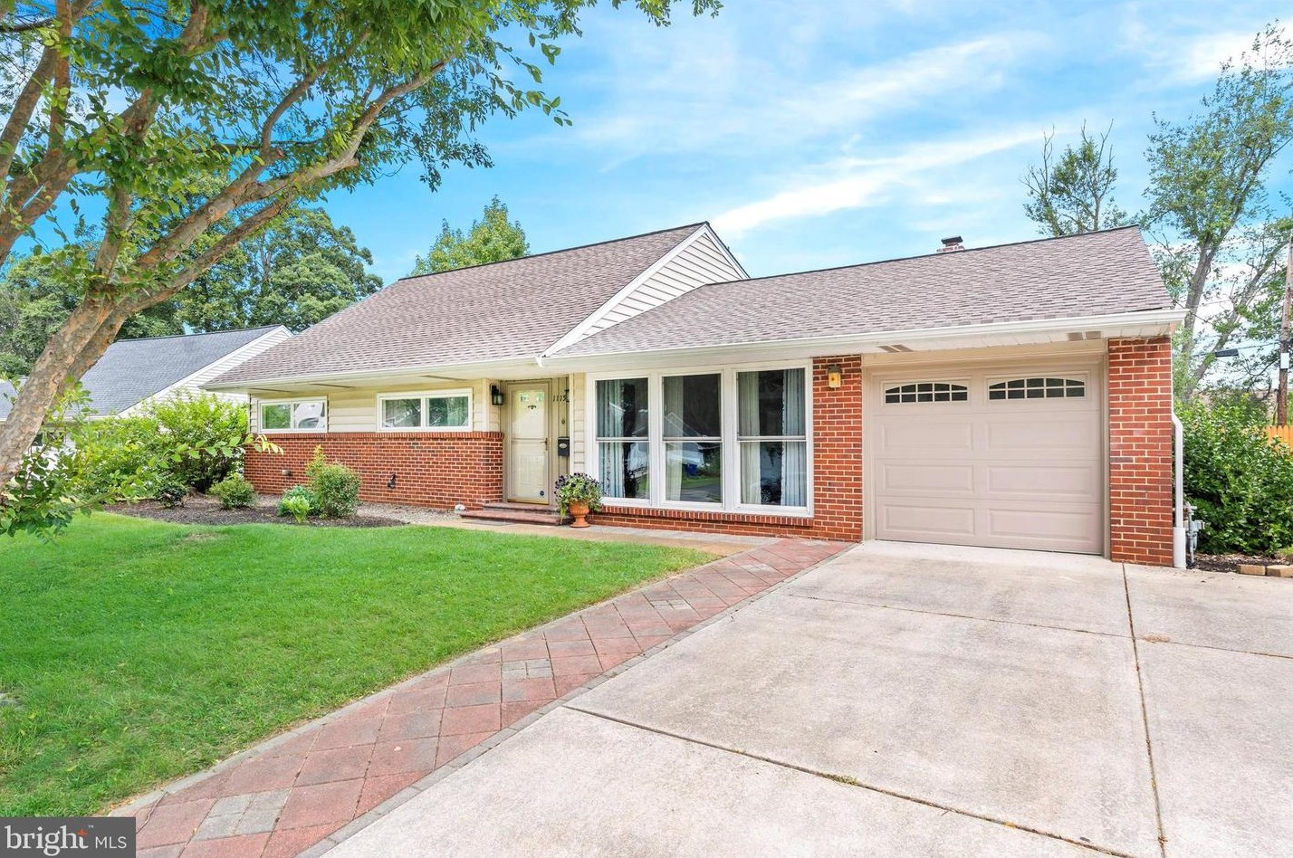 1115 Parkside Dr, Wilmington, DE 19803-5213