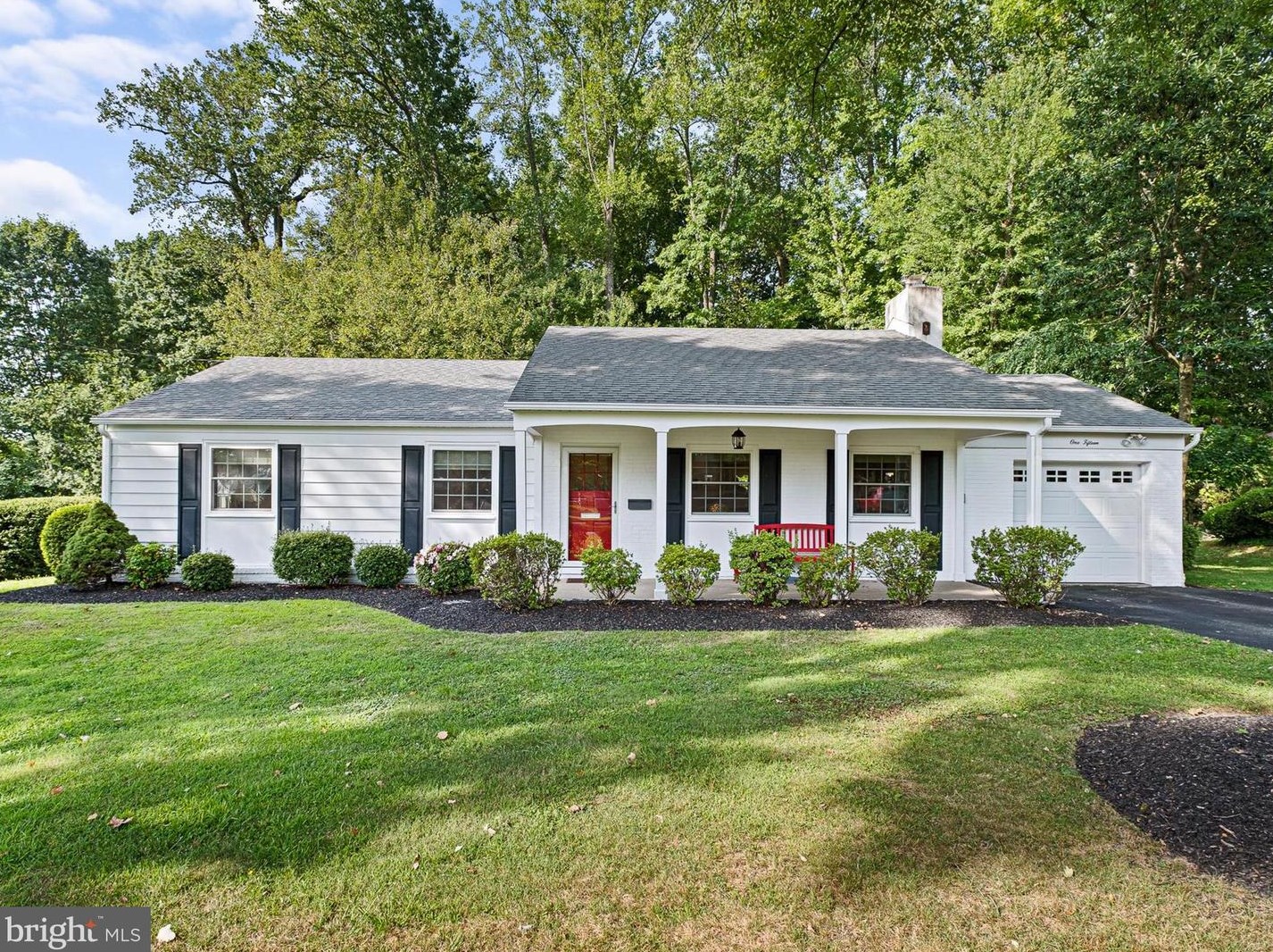 115 Southwick Dr, Wilmington, DE 19810