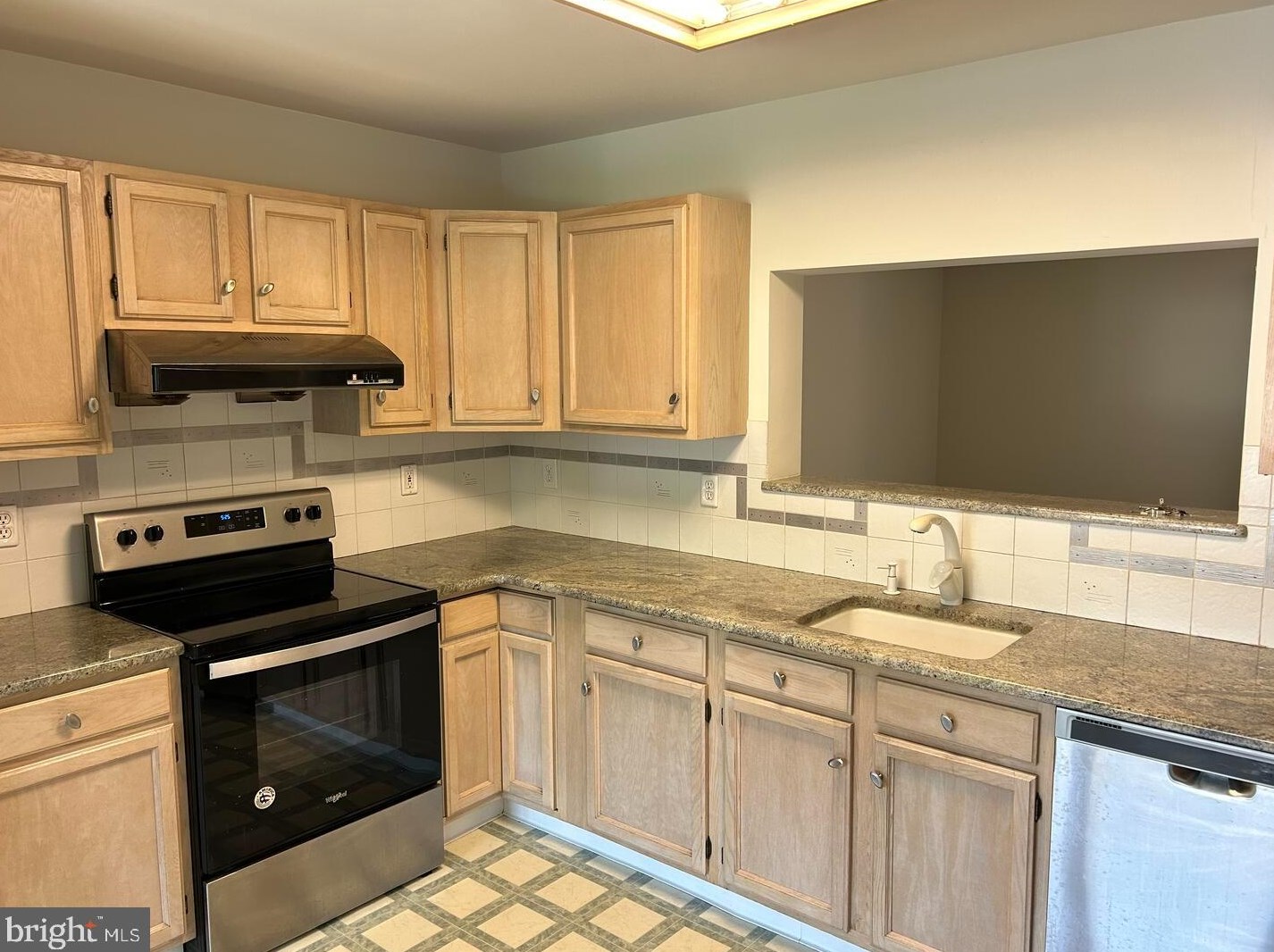 21 Addicks Ct, Wilmington, DE 19808
