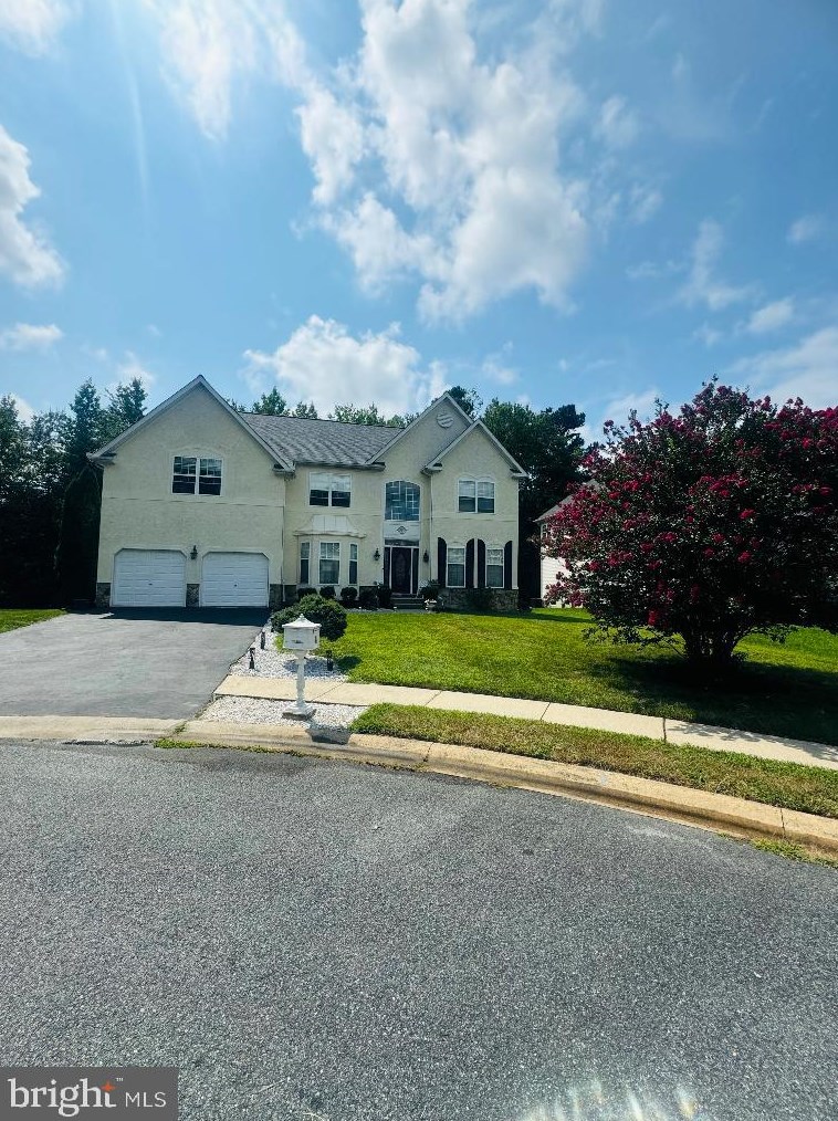 4 Walnut Ct, Bear, DE 19701
