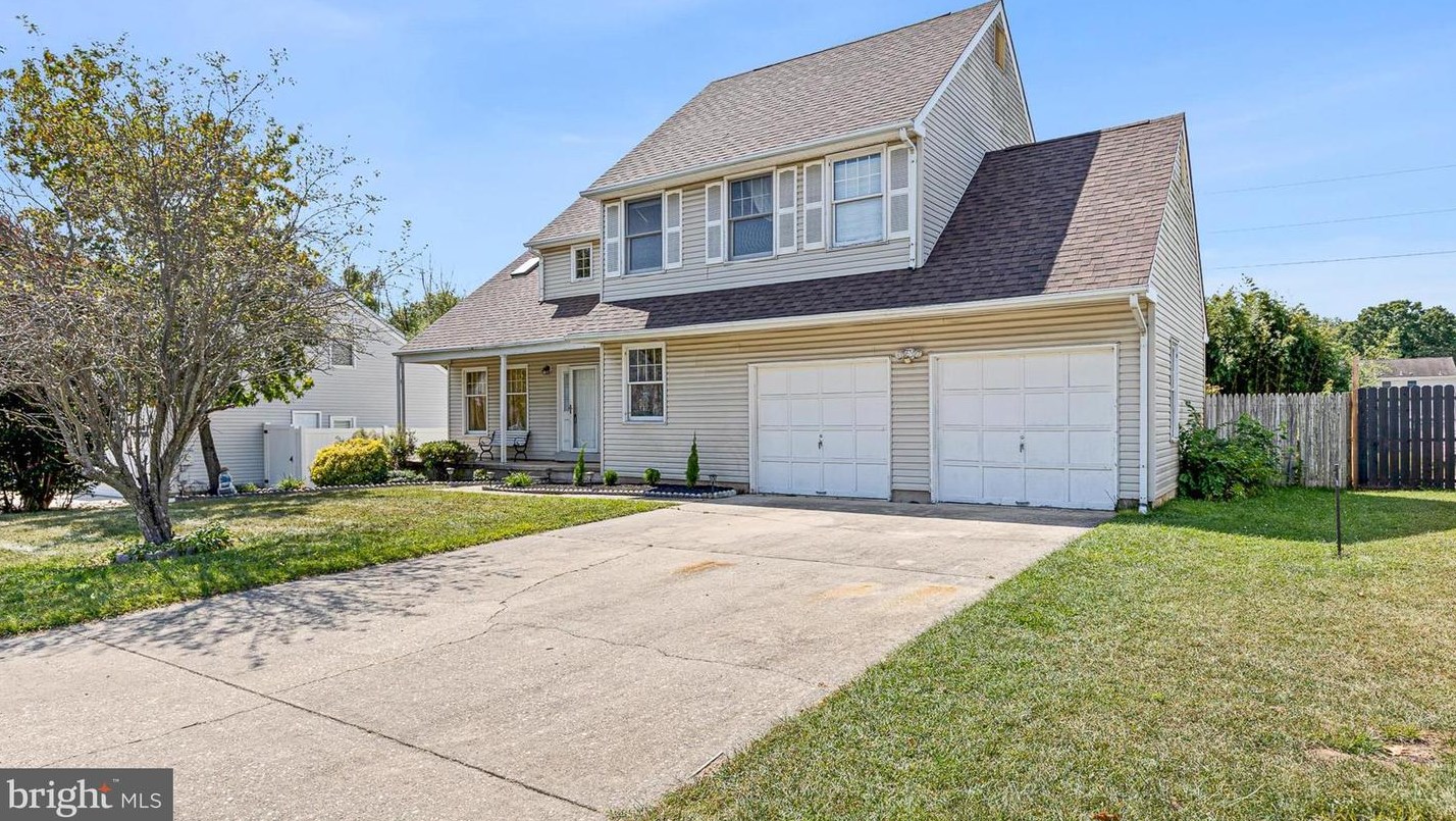 342 Owls Nest Dr, Bear, DE 19701