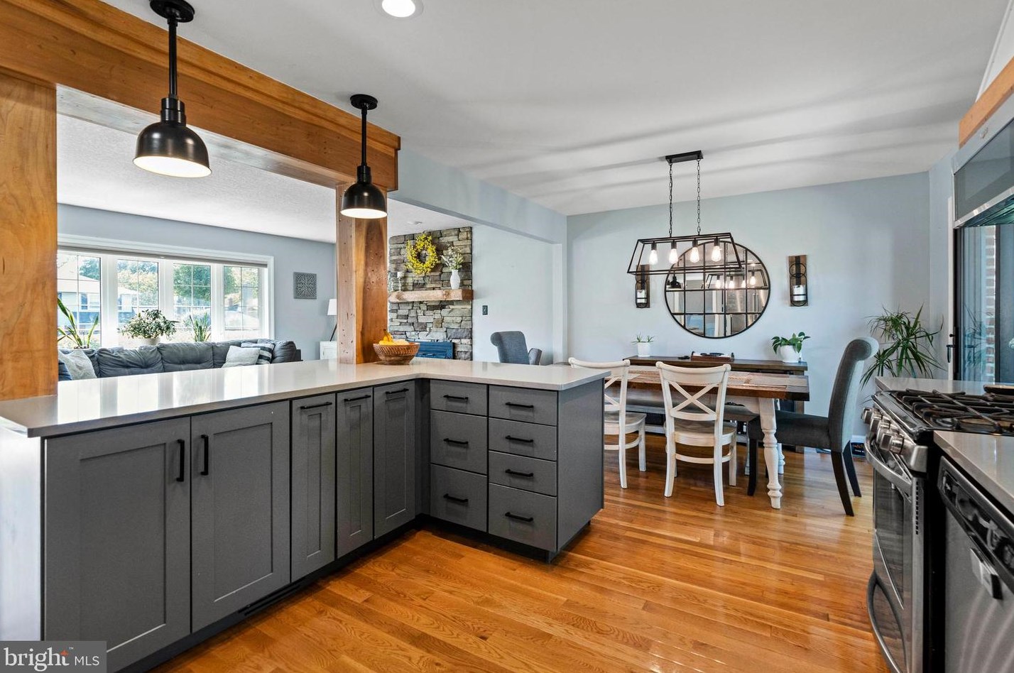 1019 Graylyn Rd, Wilmington DE  19803-3332 exterior