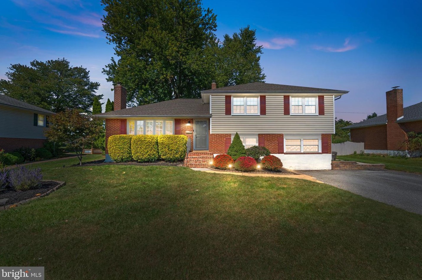 1019 Graylyn Rd, Wilmington DE  19803-3332 exterior