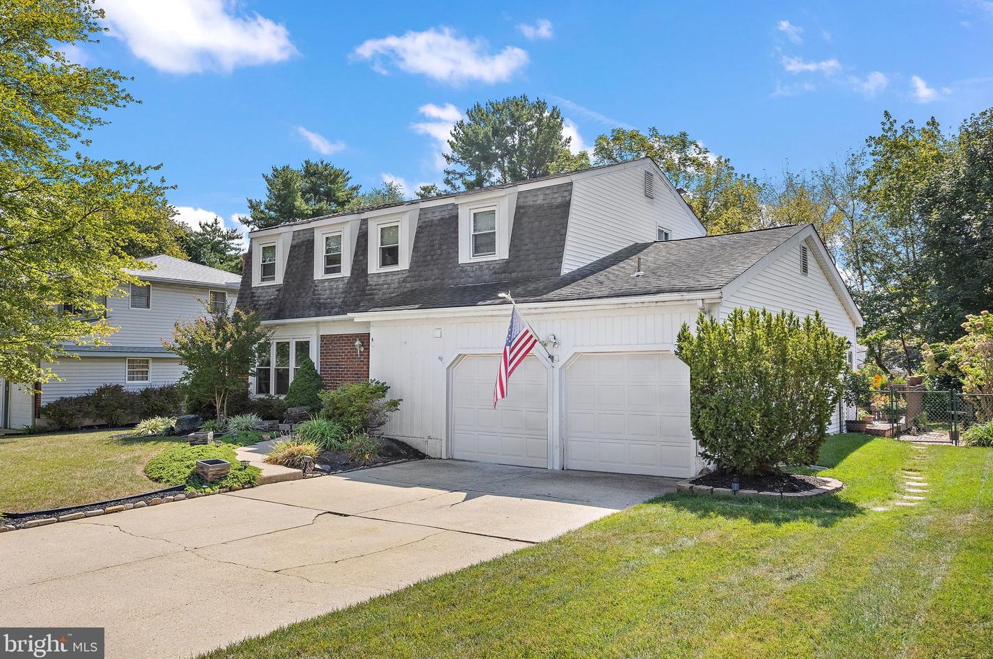 6 Whitekirk Dr, Wilmington, DE 19808