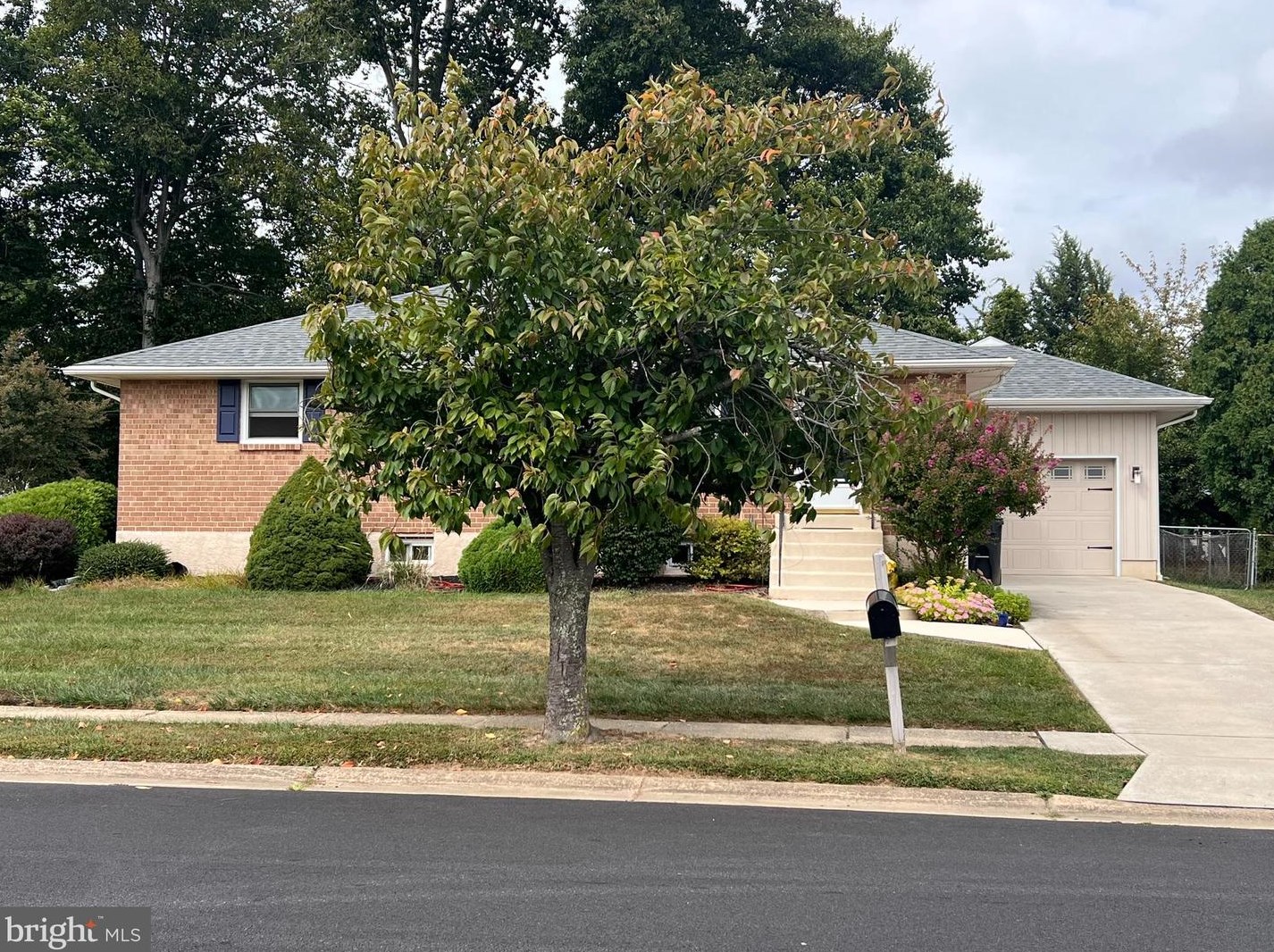 2133 Wrexham Rd, Wilmington, DE 19810
