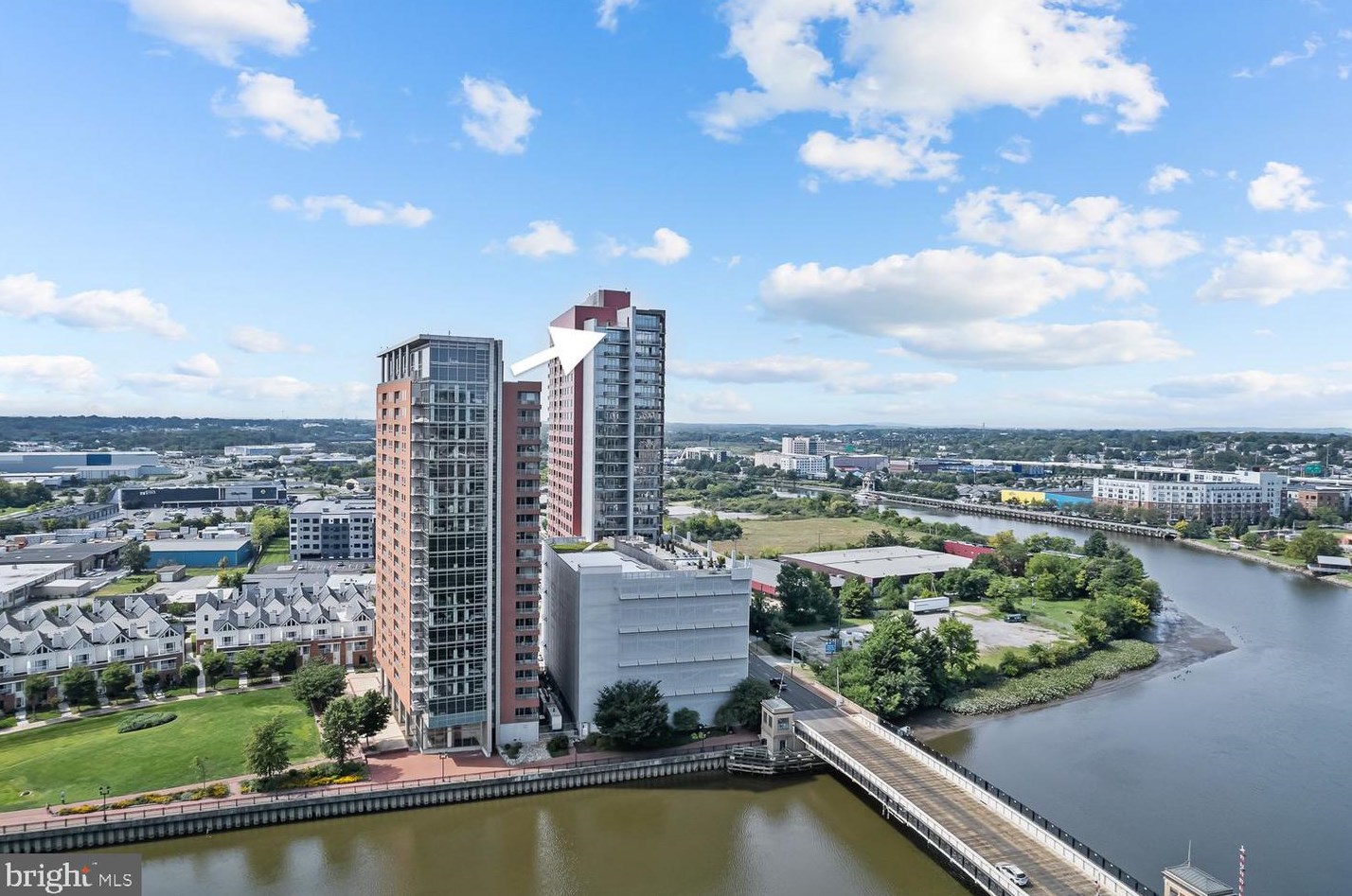 105 Christina Landing Dr #2402, Wilmington, DE 19801