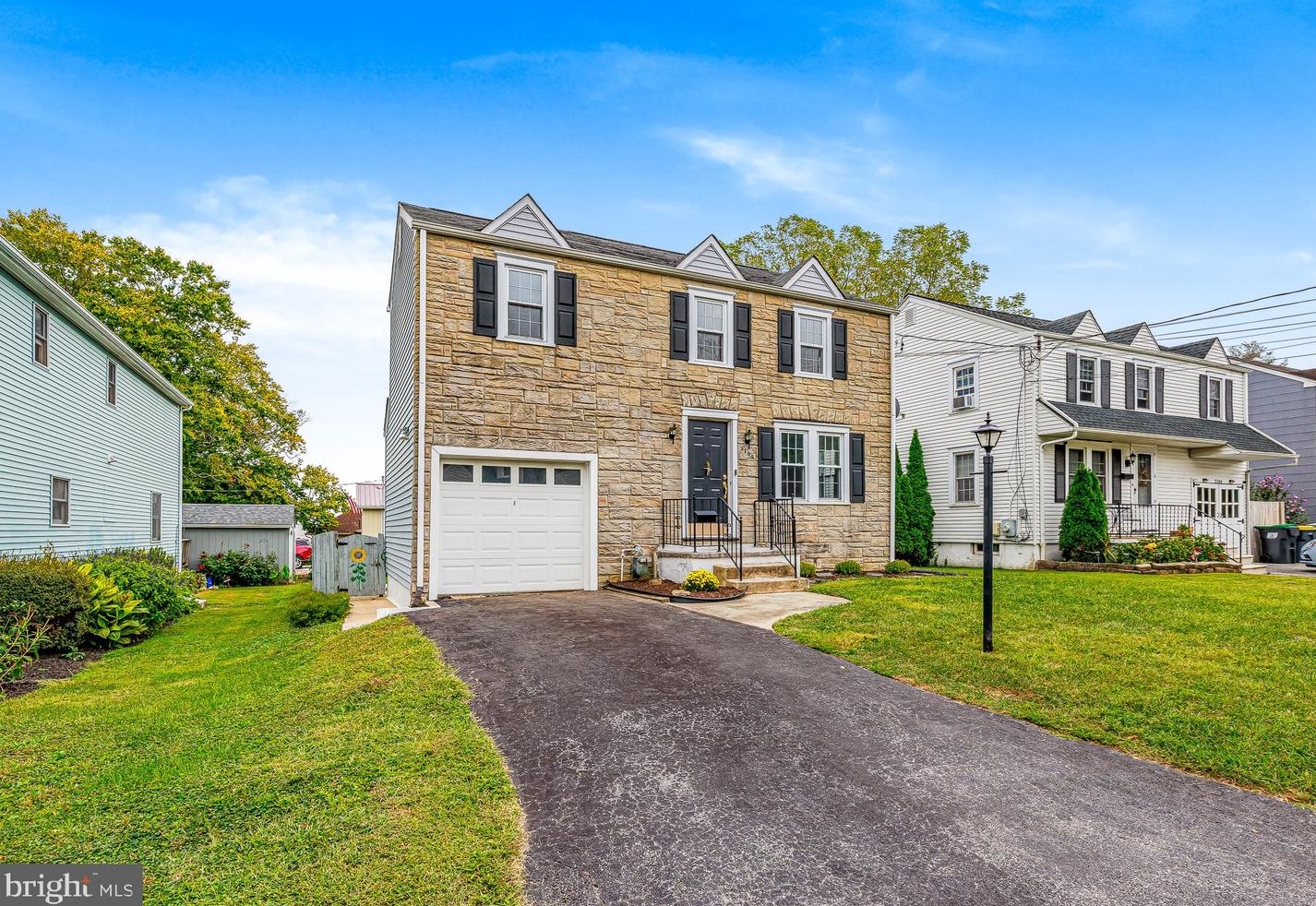 2108 Grant Ave, Wilmington, DE 19806-2238