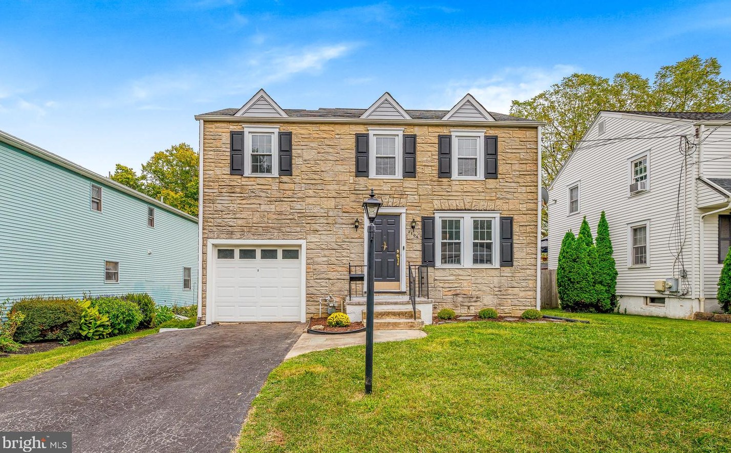 2108 Grant Ave, Wilmington DE  19806-2238 exterior