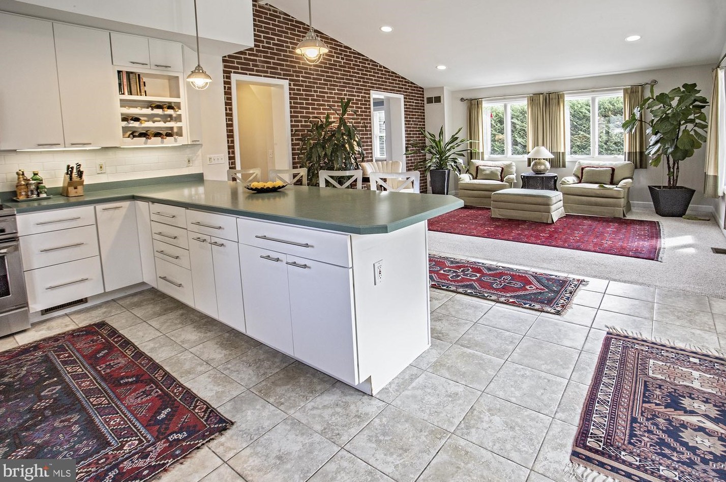 2518 Duncan Rd, Wilmington, DE 19808