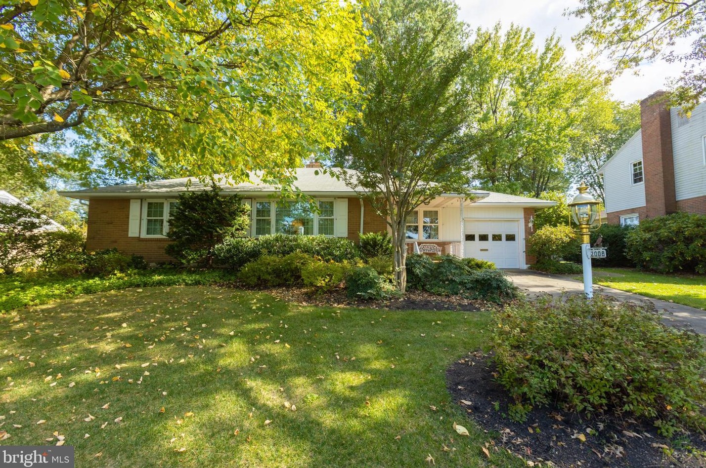 2008 Harwyn Rd, Wilmington, DE 19810