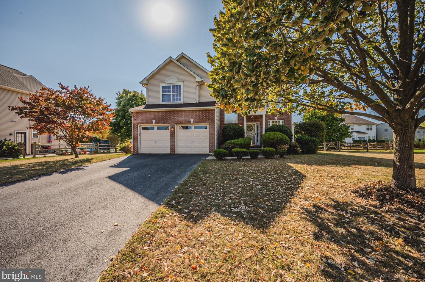 4 Wiggins Way, Bear, DE 19701