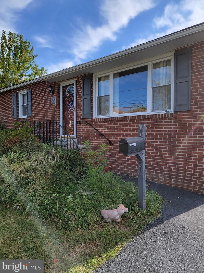210 S Gray Ave, Wilmington, DE 19805