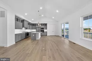 1521 Lesterfield Way, Middletown, DE 19709 - Photo 4