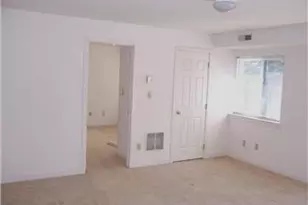 3708 Eastview Ln, Wilmington, DE 19802 - Photo 2