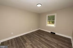 318 Atkinson Rd, Wilmington, DE 19804 - Photo 8