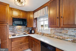 3083 Frazer Rd, Newark, DE 19702 - Photo 2