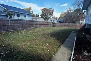 886 Broadfield Dr, Newark, DE 19713 - Photo 12