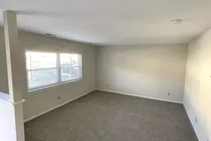 1401 Chelmsford Cir, Newark, DE 19713 - Photo 4