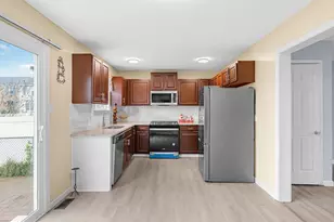 1 Sequoia Ct, Bear, DE 19701 - Photo 8