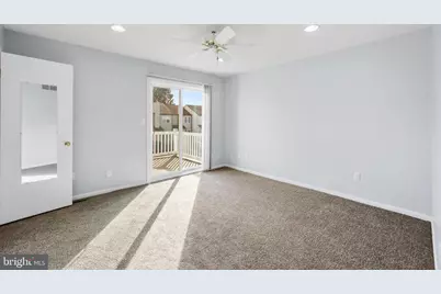 229 E Green Valley Circle, Newark, DE 19711 - Photo 12