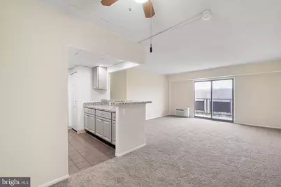 27603 Valley Run Drive #603, Wilmington, DE 19810 - Photo 2