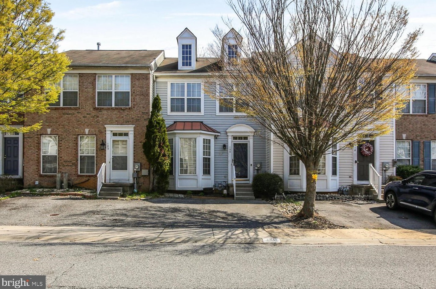 120 Creekmont Ct, Newark, DE 19702-3772