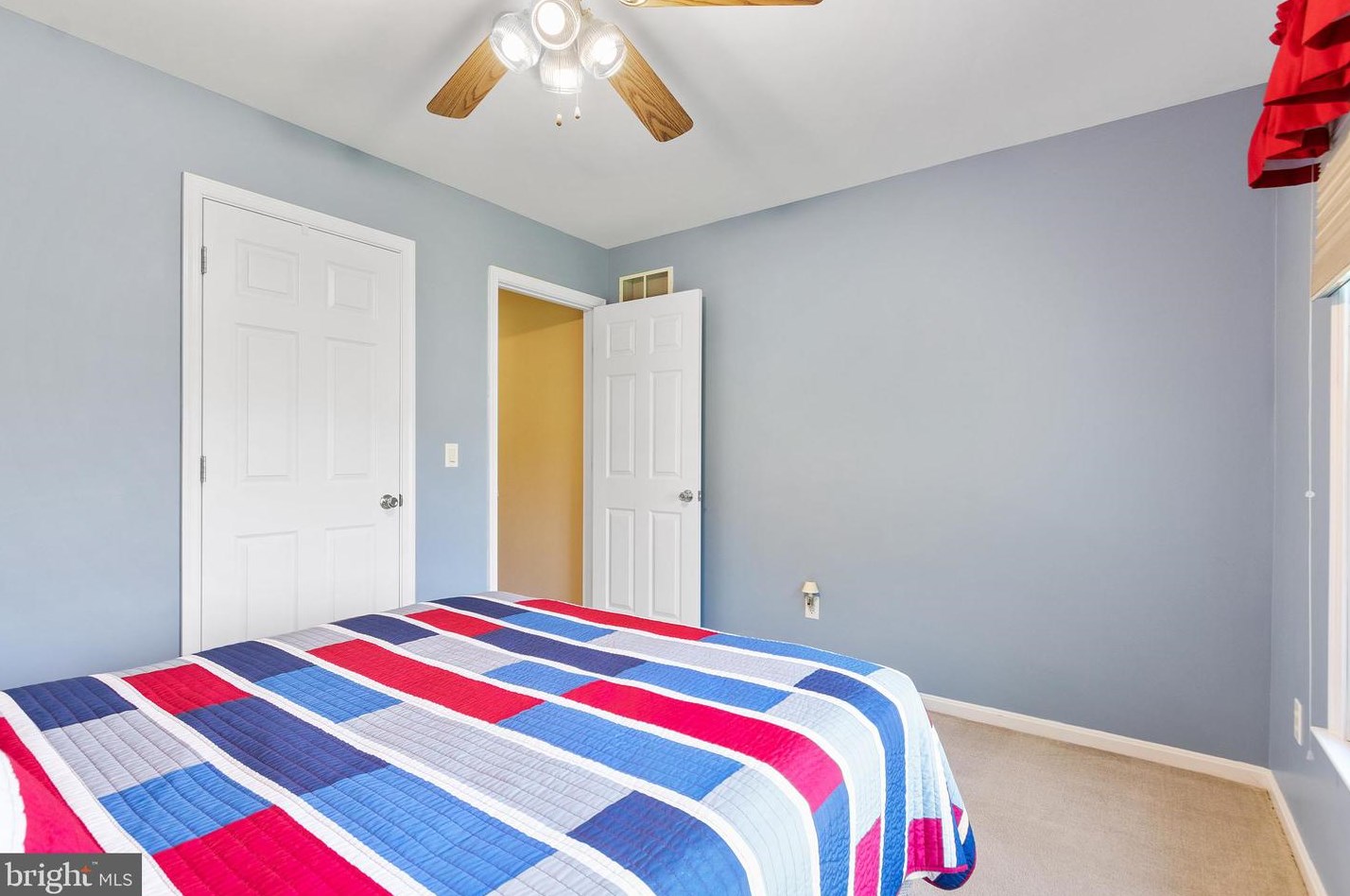 136 Clipper Dr, Middletown DE  19709-9258 exterior