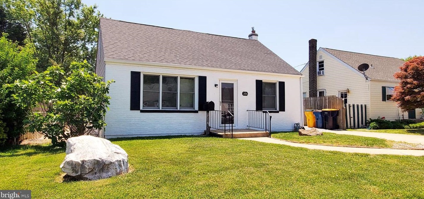 306 Olga Rd, Wilmington, DE 19805