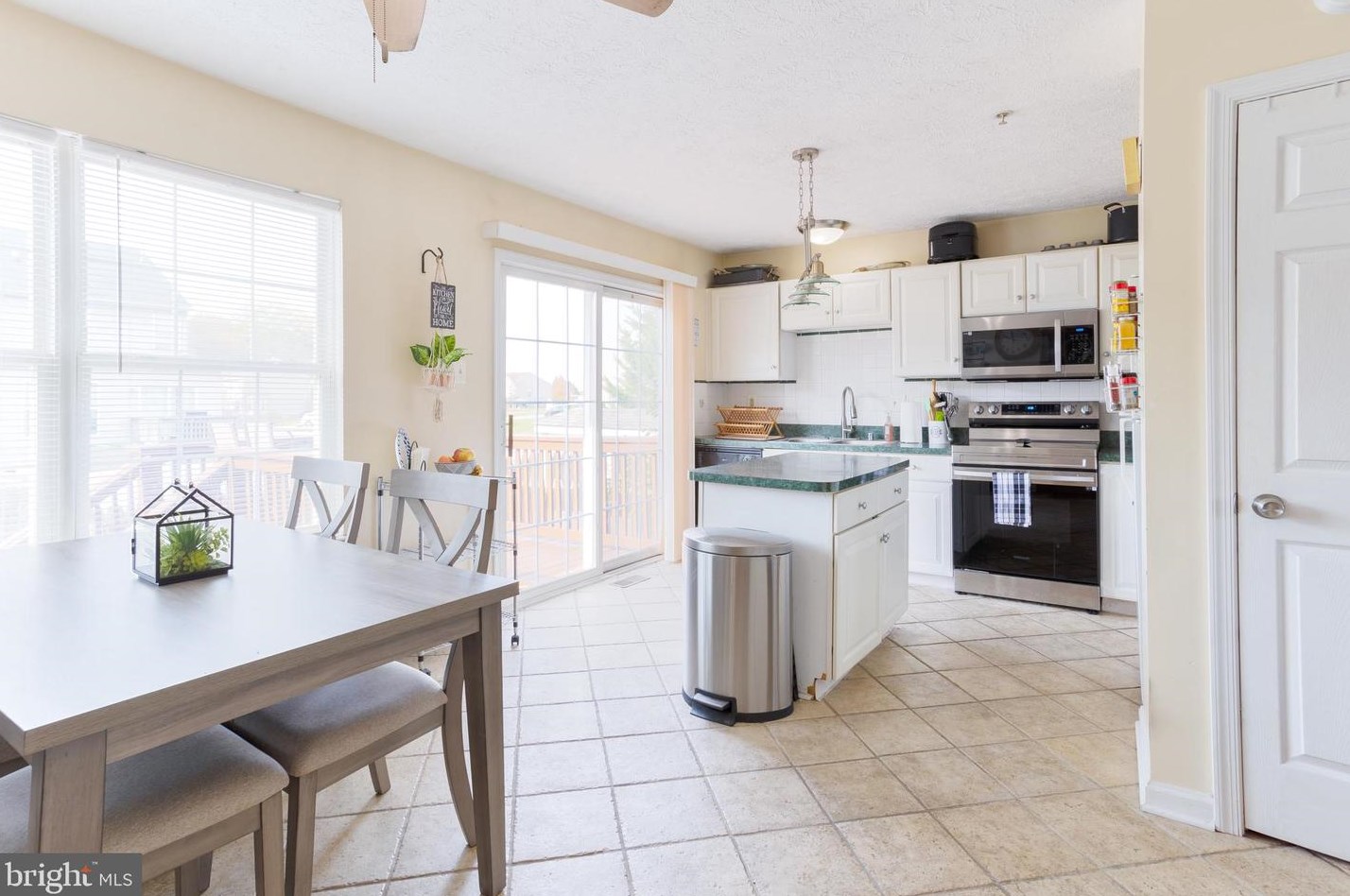 335 Buttonwoods Rd, Elkton, MD 21921