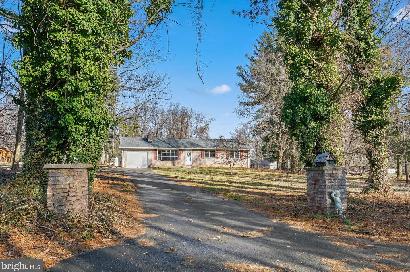 111 Wyatt Ln, Colora, MD 21917