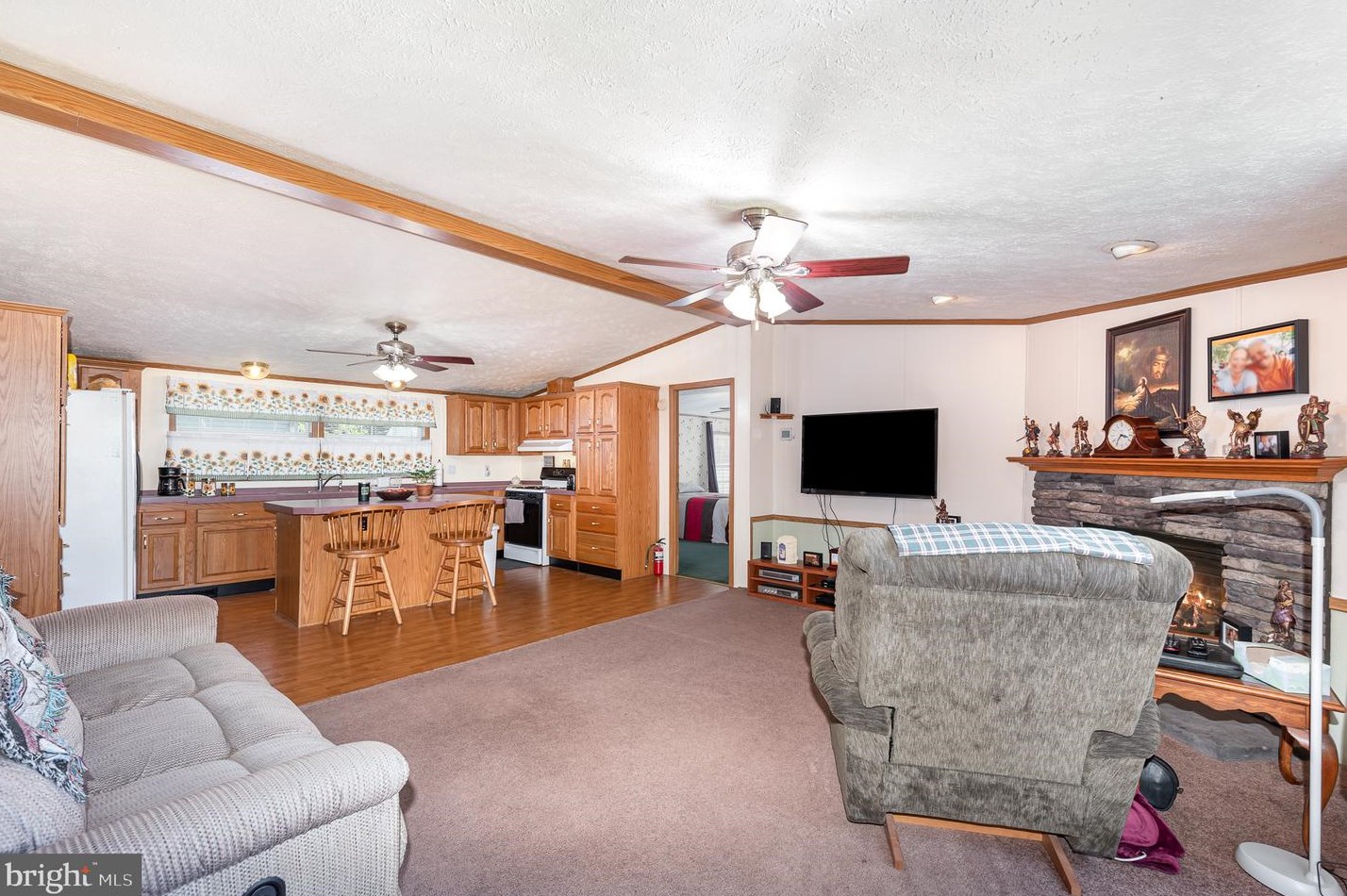 38 Maple Hill Dr, Port Deposit, MD 21904