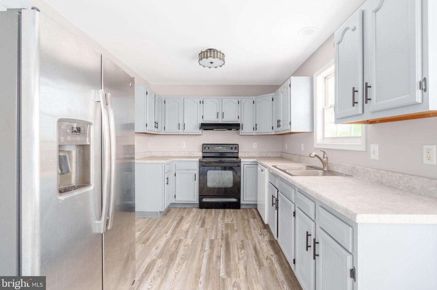 7 Lansdown Ct, Elkton, MD 21921