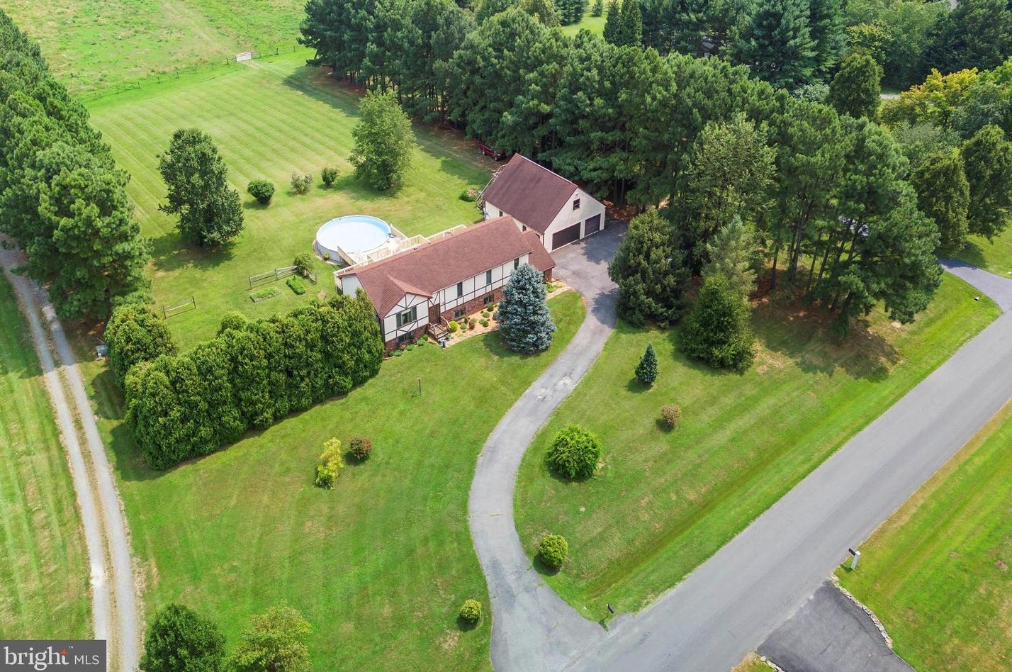 78 Pearce Creek Dr, Earleville, MD 21919