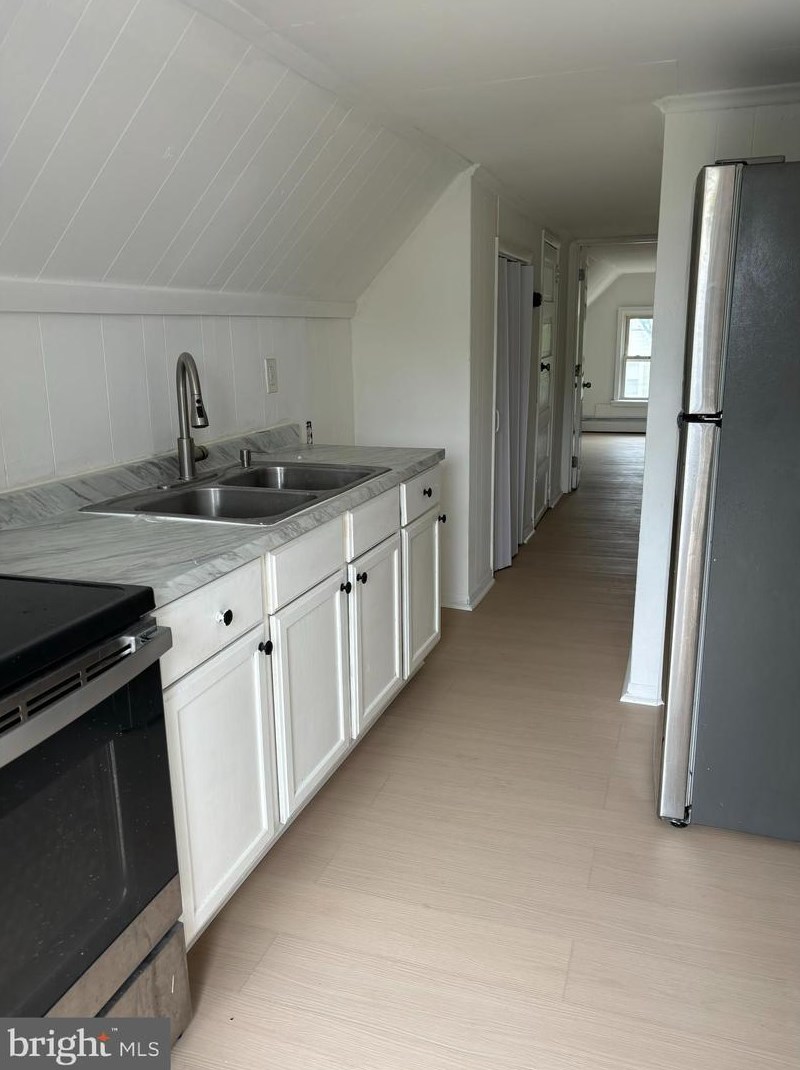 214 W Main St #3rd Floor, Elkton, MD 21921