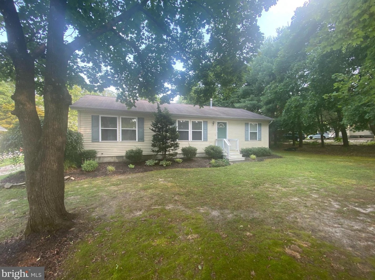 36 Pressey St, Elm, NJ 08037-1424