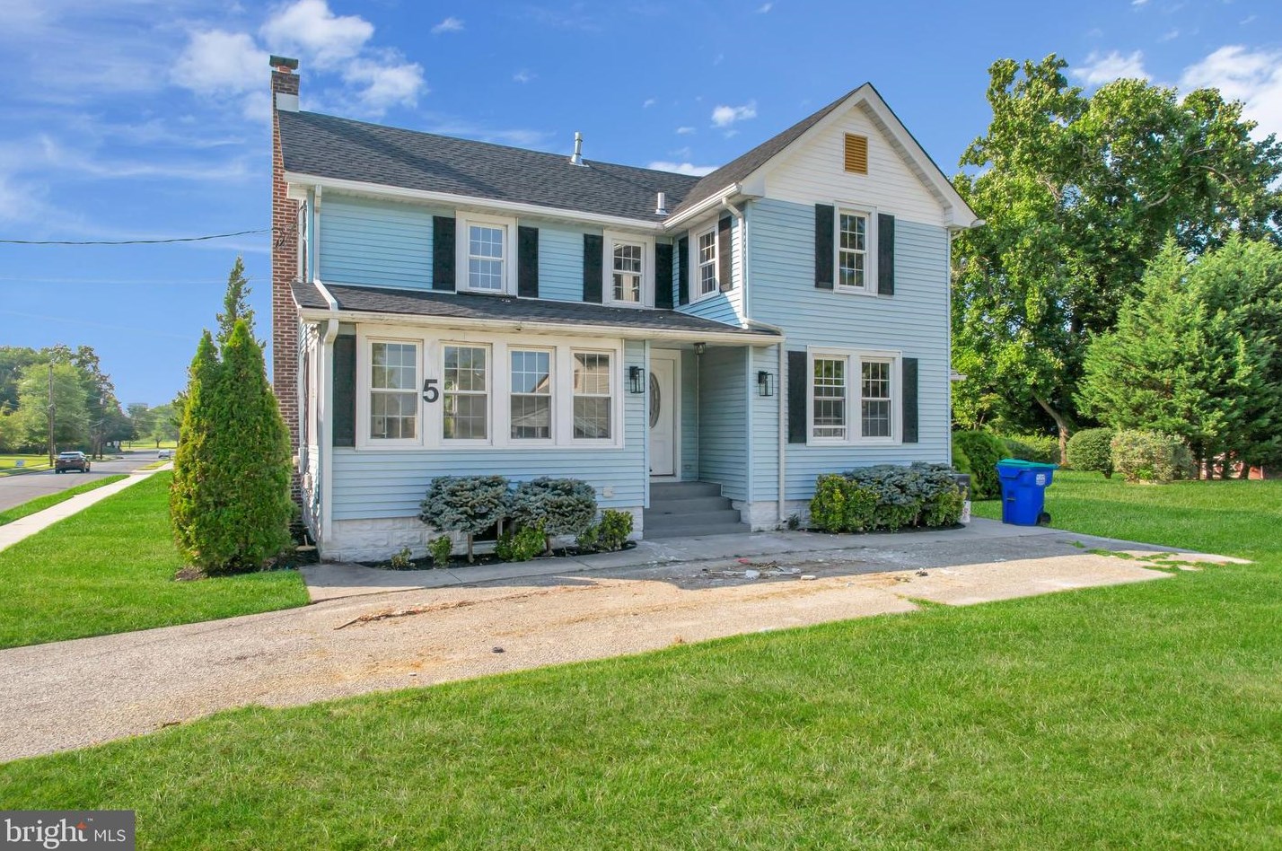 5 Liberty St, Elm, NJ 08037-1832