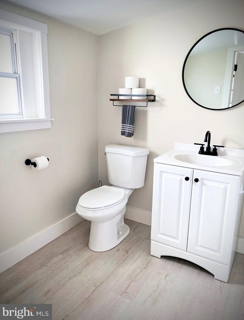 554 3rd St, Elm NJ  08037-1749 exterior