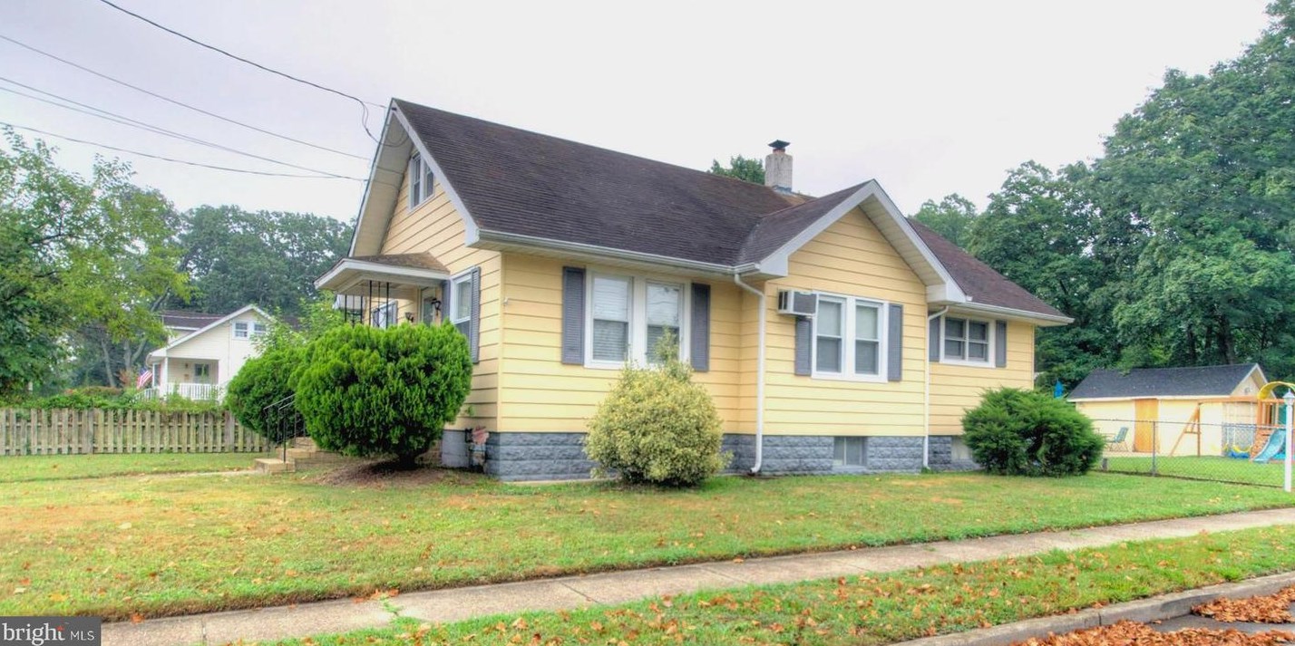 54 Packard St, Elm, NJ 08037-1936