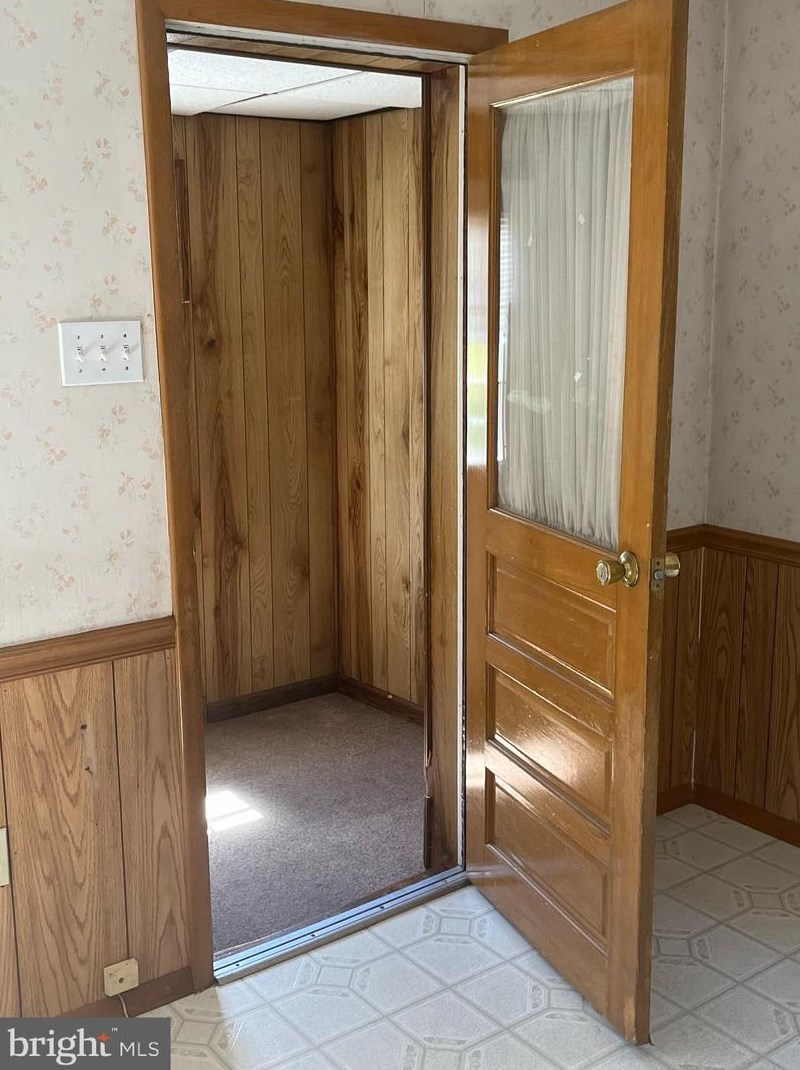 384 Valley Ave, Elm NJ  08037-1627 exterior